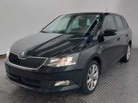 Pogled od napred levo