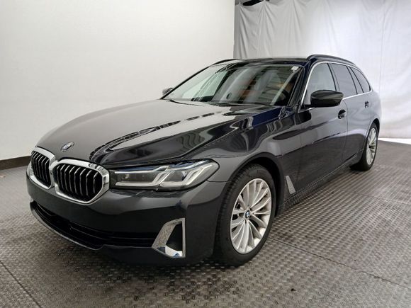 Widok z przodu po stronie lewej