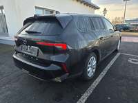 Widok z tyłu po stronie prawej