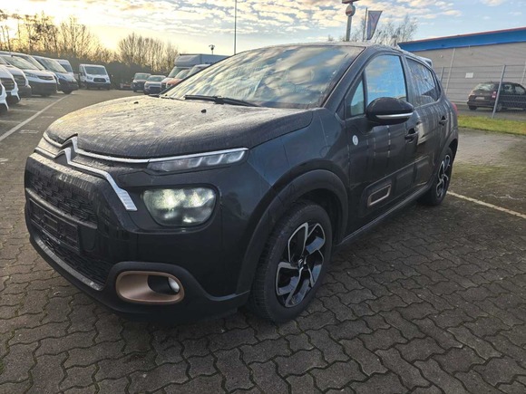 Widok z przodu po stronie lewej