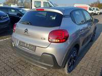 Widok z tyłu po stronie prawej