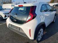 Widok z tyłu po stronie prawej