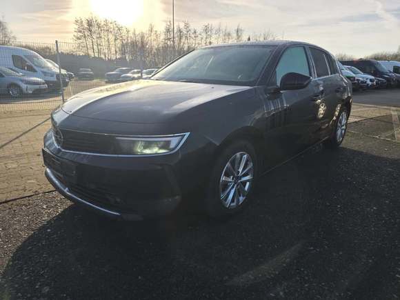 Widok z przodu po stronie lewej