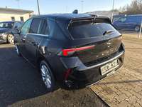 Widok z tyłu po stronie lewej