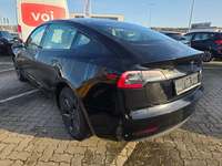 Widok z tyłu po stronie lewej