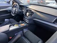 Вид на салон