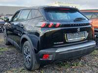 Вид сзади слева