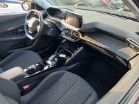 Вид на салон