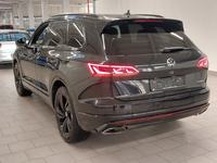 Widok z tyłu po stronie lewej