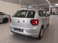 Вид сзади справа