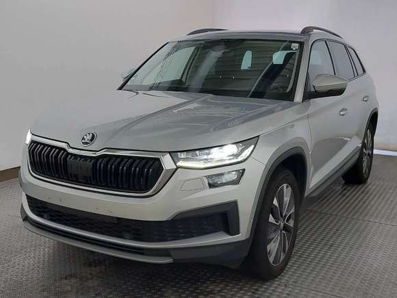 Vaizdas iš priekio kairės