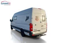 Widok z tyłu po stronie lewej