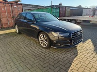 Náhled zpředu zprava