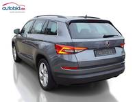 Widok z tyłu po stronie lewej