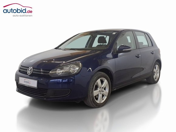 Вид спереди слева