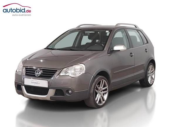 Вид спереди слева