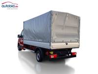 Widok z tyłu po stronie lewej