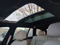 View of sunroof / panoramic roof