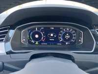 Pogled na kombinovani instrument