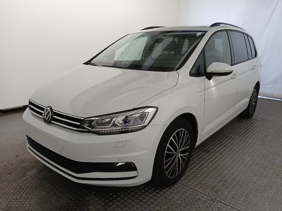 Widok z przodu po stronie lewej