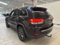 Вид сзади слева