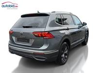 Widok z tyłu po stronie prawej