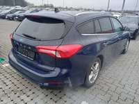 Widok z tyłu po stronie prawej