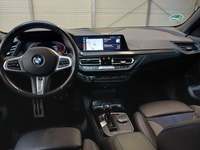 Вид на салон