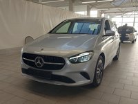 Вид спереди слева