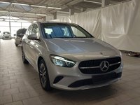 Вид спереди справа