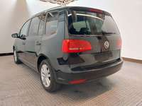 Pogled od pozadi levo