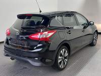 Pogled od pozadi desno