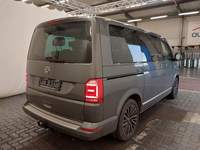 Vista trasera derecha