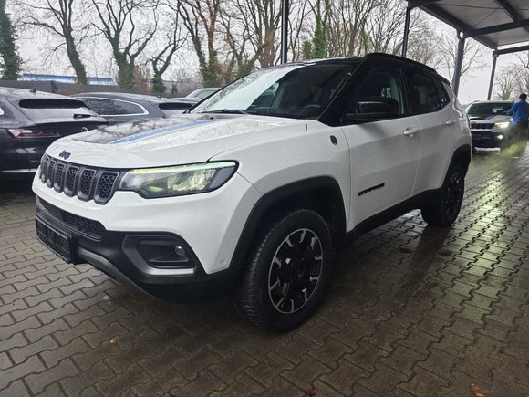 Vista delantera izquierda