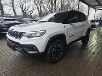 Vista delantera izquierda