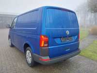 Vista trasera izquierda