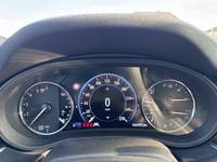 Вид на приборную панель