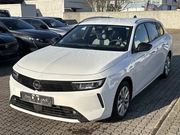 Вид спереди слева