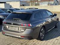 Вид сзади справа