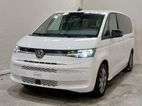 Вид спереди слева