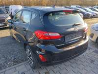 Widok z tyłu po stronie lewej