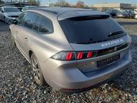 Widok z tyłu po stronie lewej