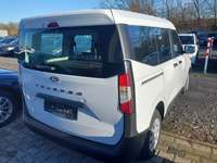 Widok z tyłu po stronie prawej