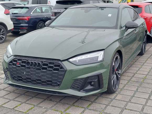 Вид спереди слева