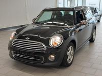 Вид спереди слева