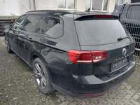 Vista trasera izquierda