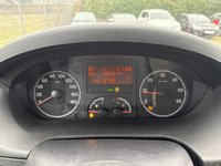 Вид на приборную панель