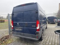 Вид сзади справа