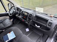 Вид на салон