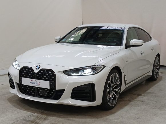 Вид спереди слева